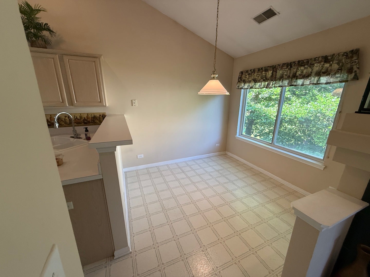 3034 Autumn Lake Drive, Aurora, IL 60504