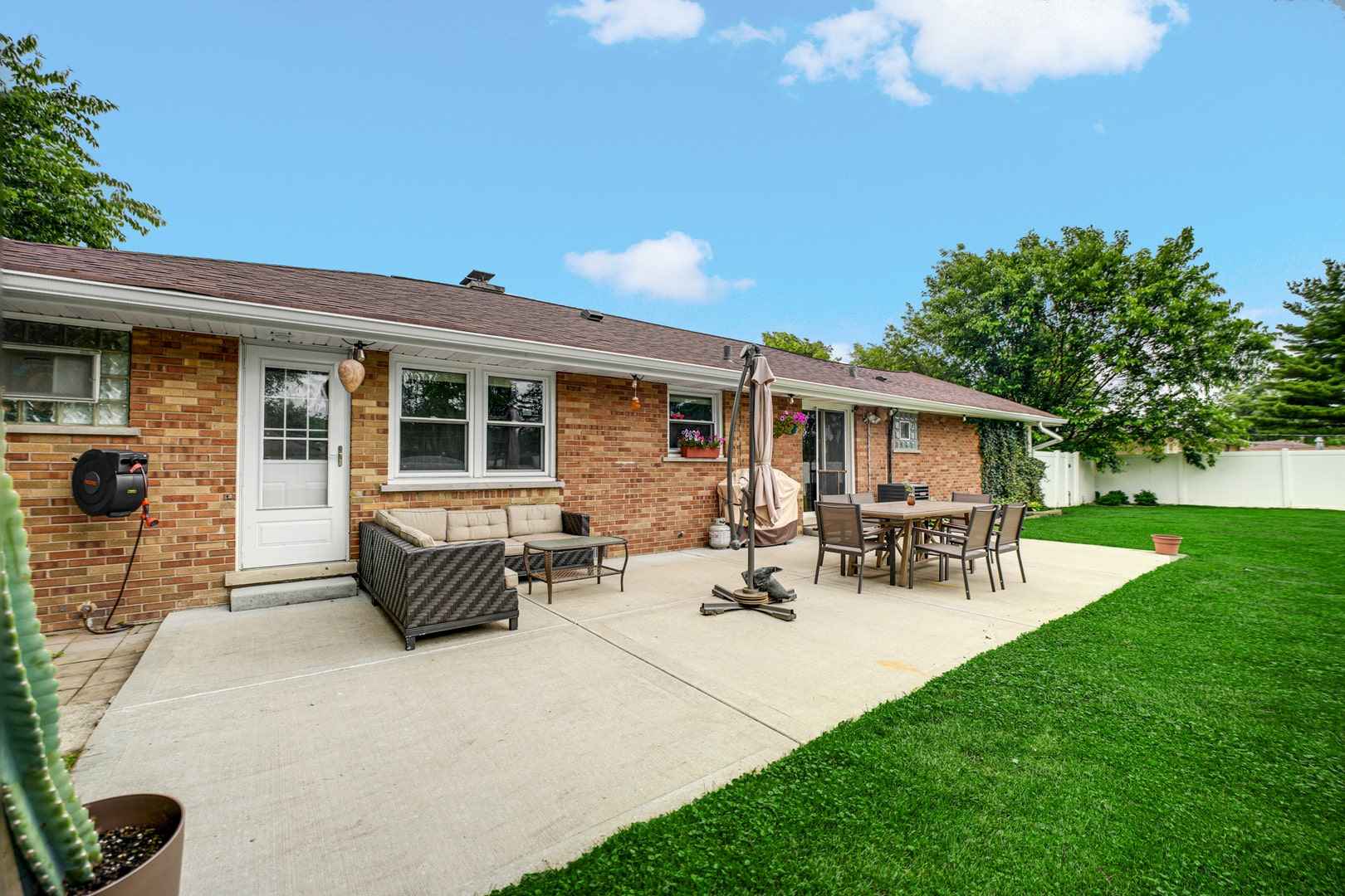 16441 Beverly Avenue, Tinley Park, IL 60477 Backyard Patio