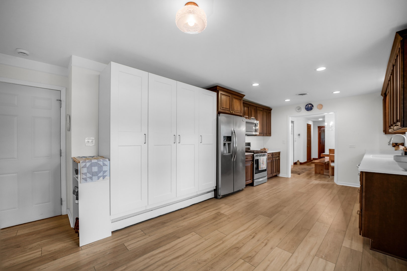 16441 Beverly Avenue, Tinley Park, IL 60477 16441 Beverly Avenue, Tinley Park, IL 60477
