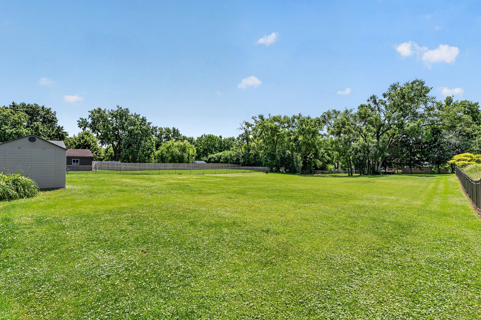 115 60th Street, Downers Grove, IL 60516