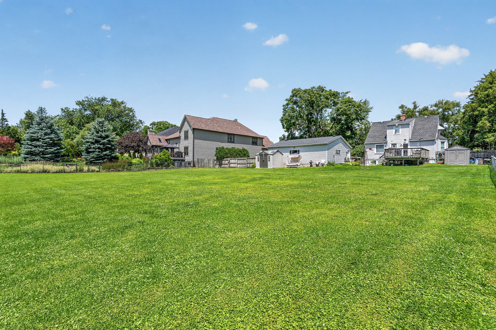 115 60th Street, Downers Grove, IL 60516