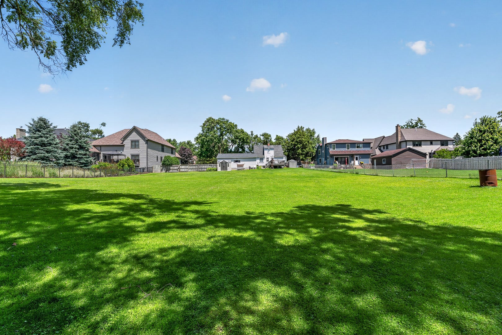 115 60th Street, Downers Grove, IL 60516