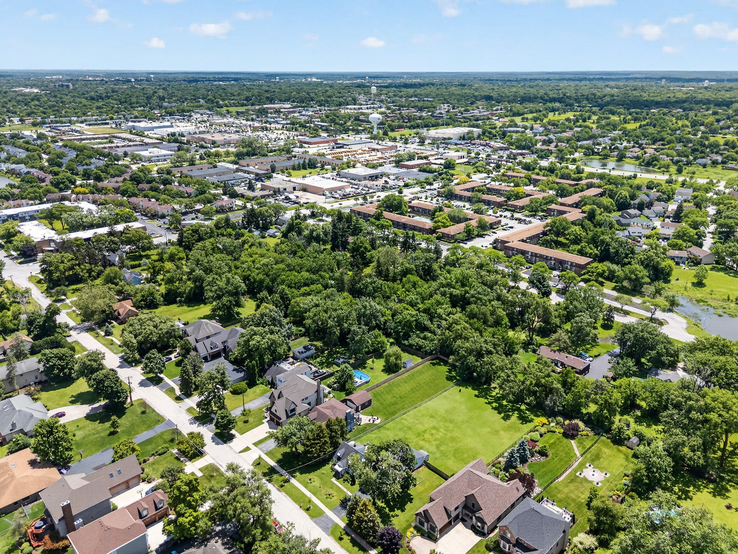 115 60th Street, Downers Grove, IL 60516