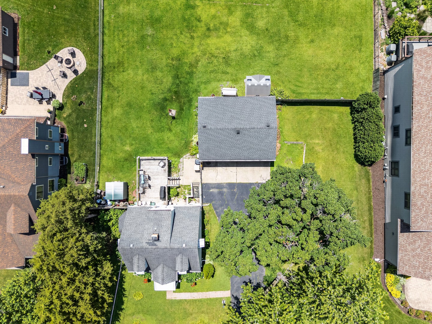 115 60th Street, Downers Grove, IL 60516
