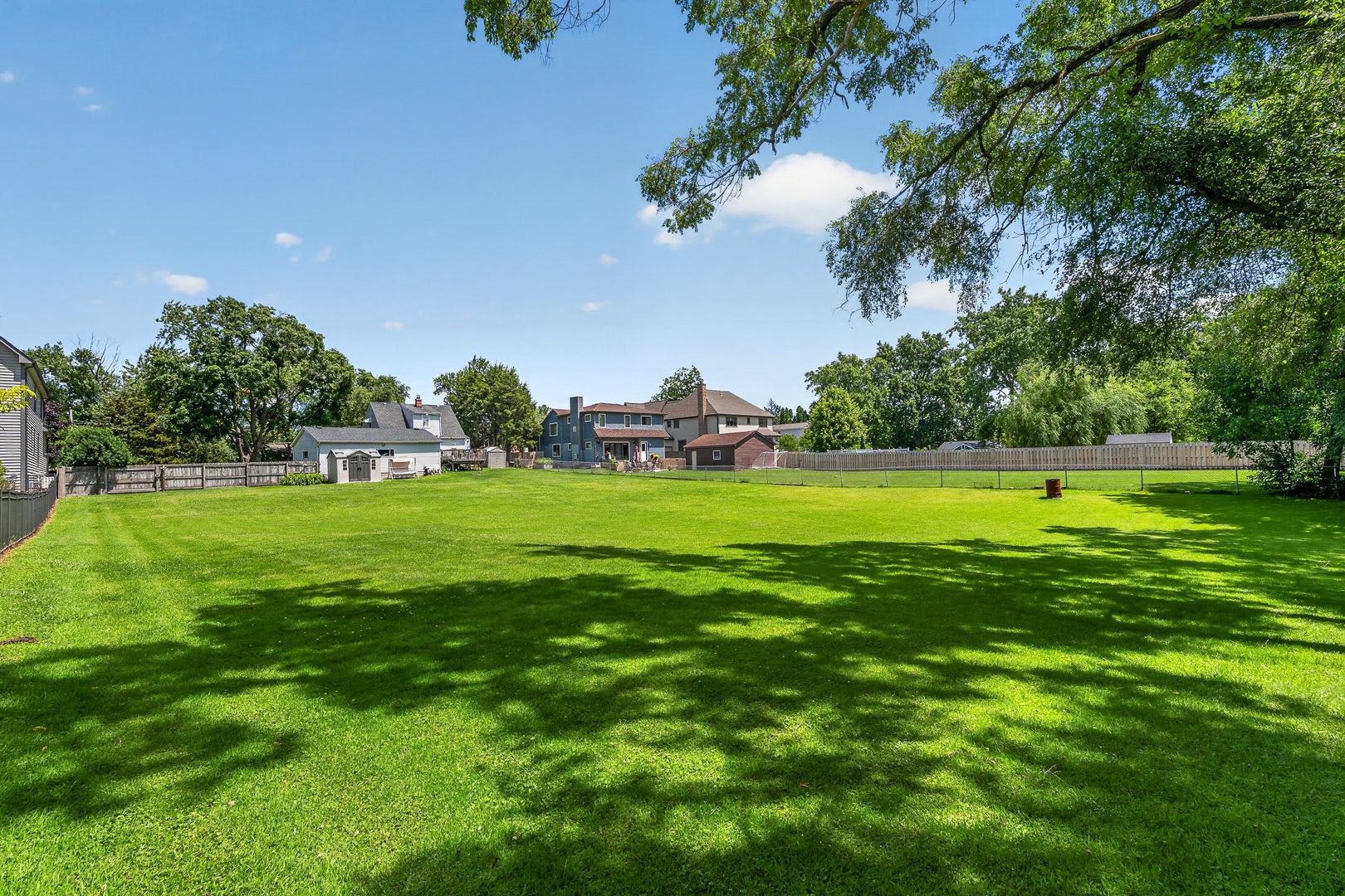 115 60th Street, Downers Grove, IL 60516