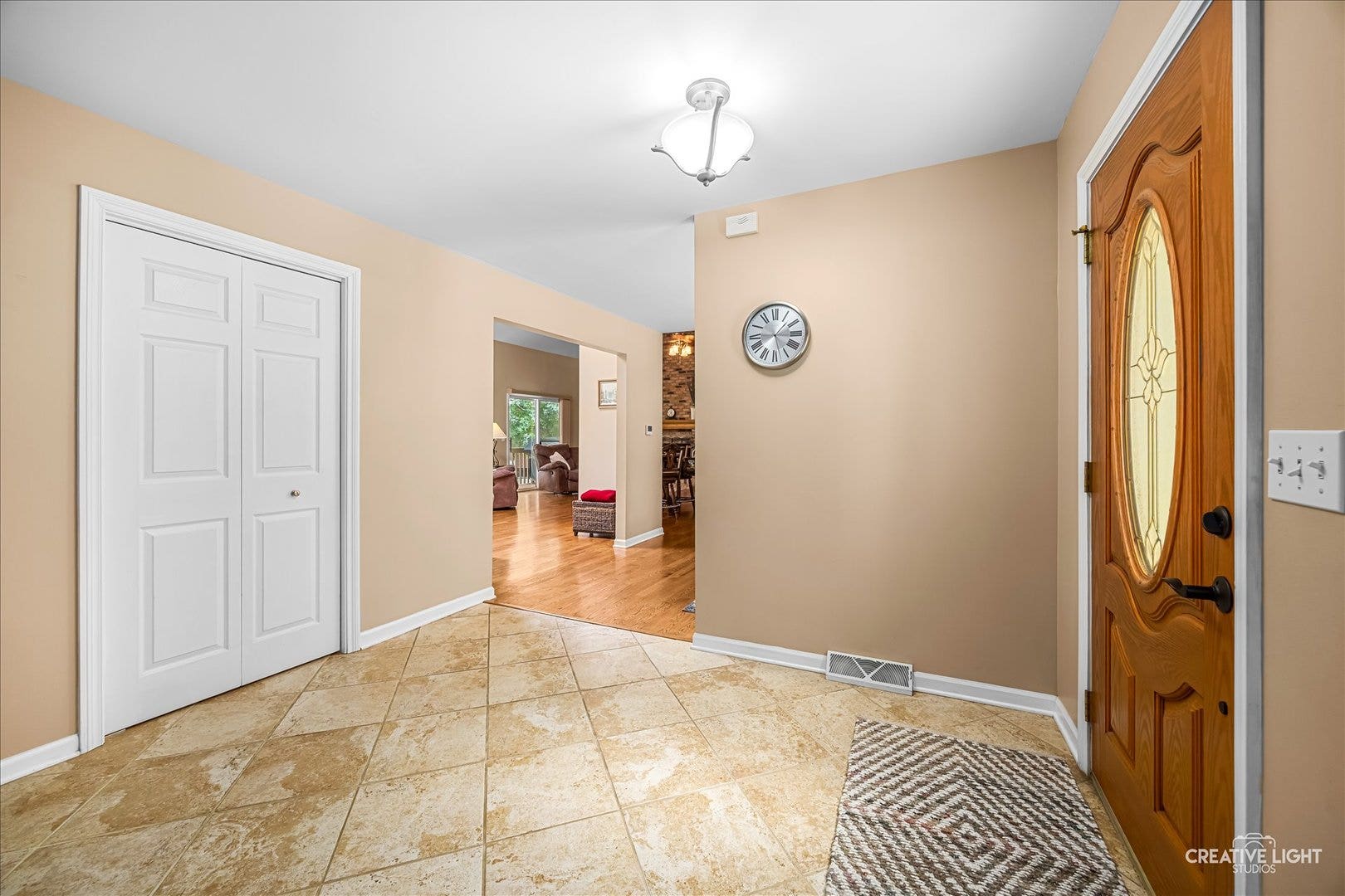 2202 COUNTRY KNOLL Lane, Elgin, IL 60123