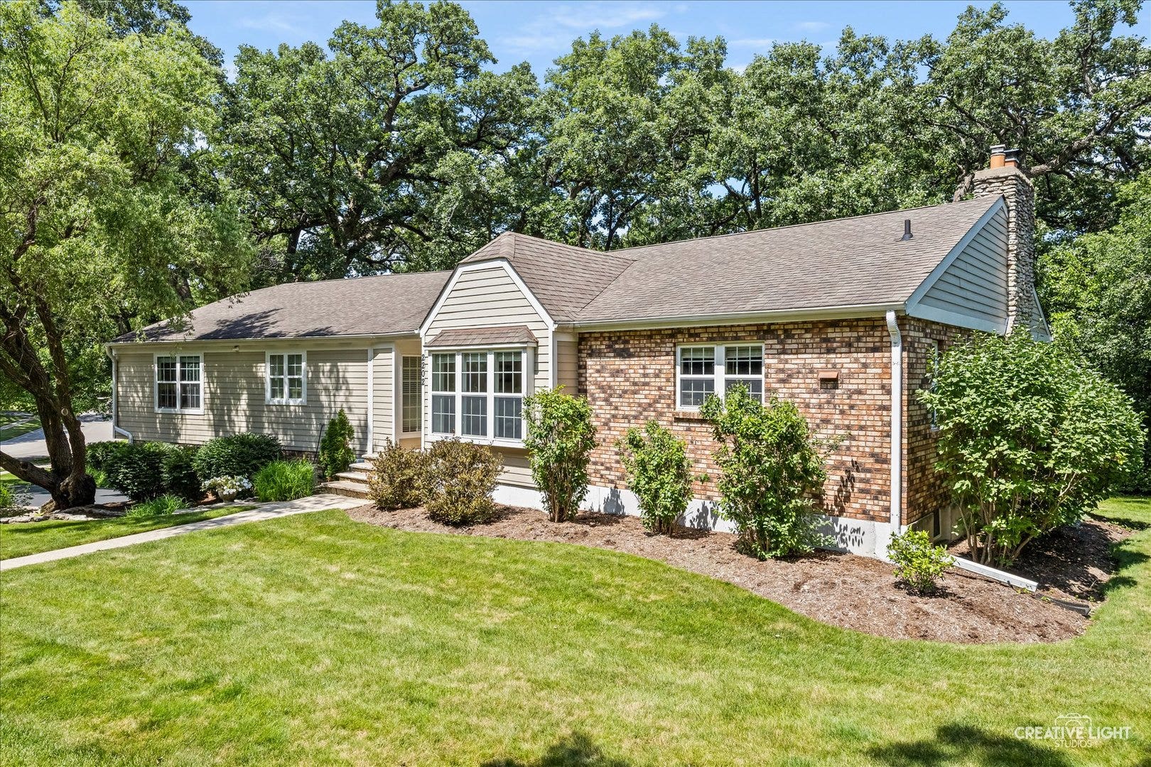 2202 COUNTRY KNOLL Lane, Elgin, IL 60123