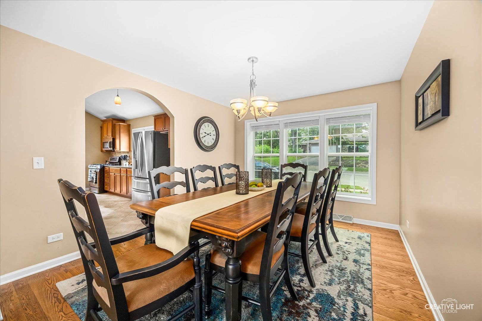 2202 COUNTRY KNOLL Lane, Elgin, IL 60123
