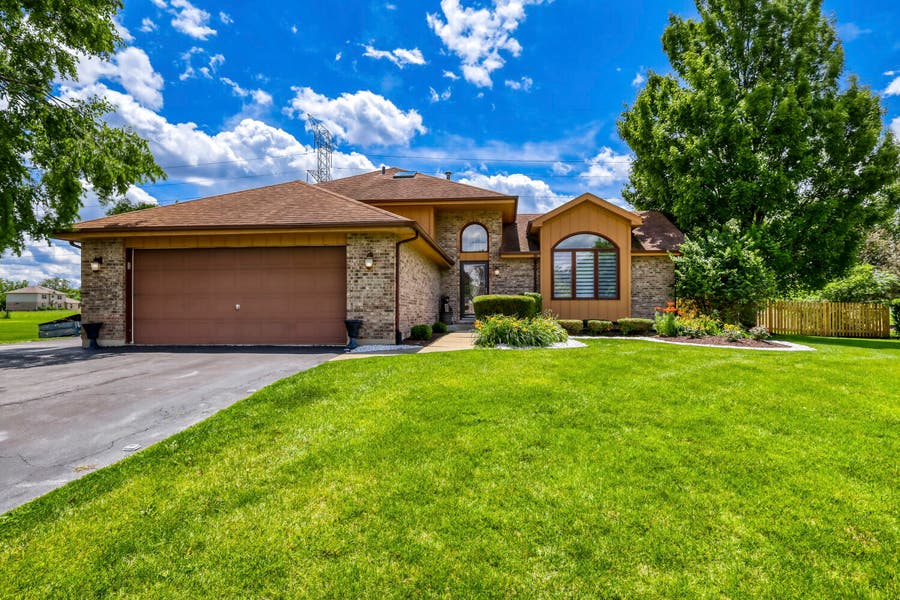 Property photo for 14516 S Casey Lane, Homer Glen, IL