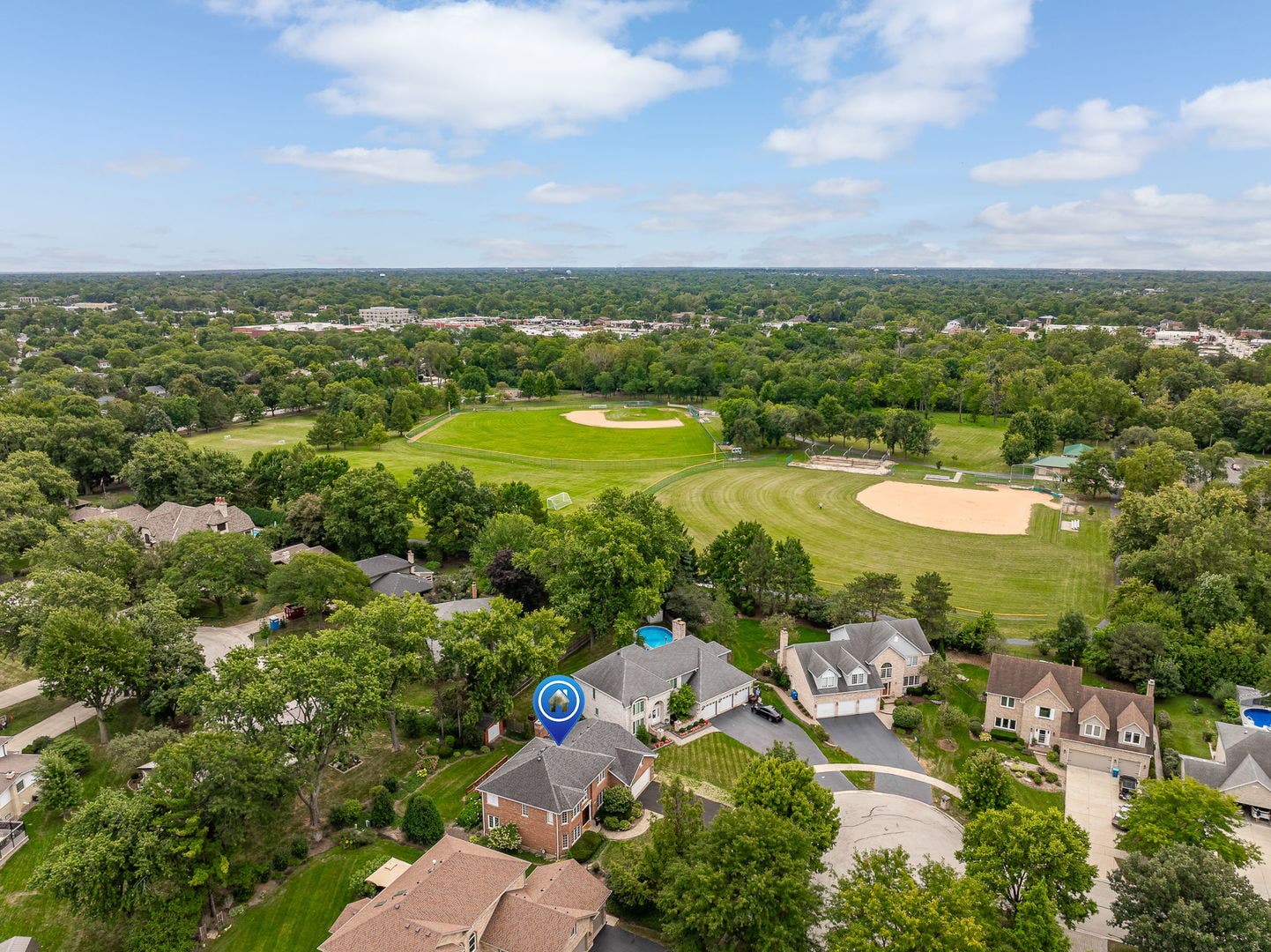 3925 Biltmore Road, Downers Grove, IL 60515 3925 Biltmore Road, Downers Grove, IL 60515