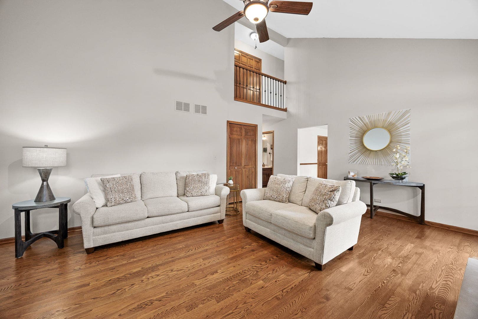 3925 Biltmore Road, Downers Grove, IL 60515 3925 Biltmore Road, Downers Grove, IL 60515