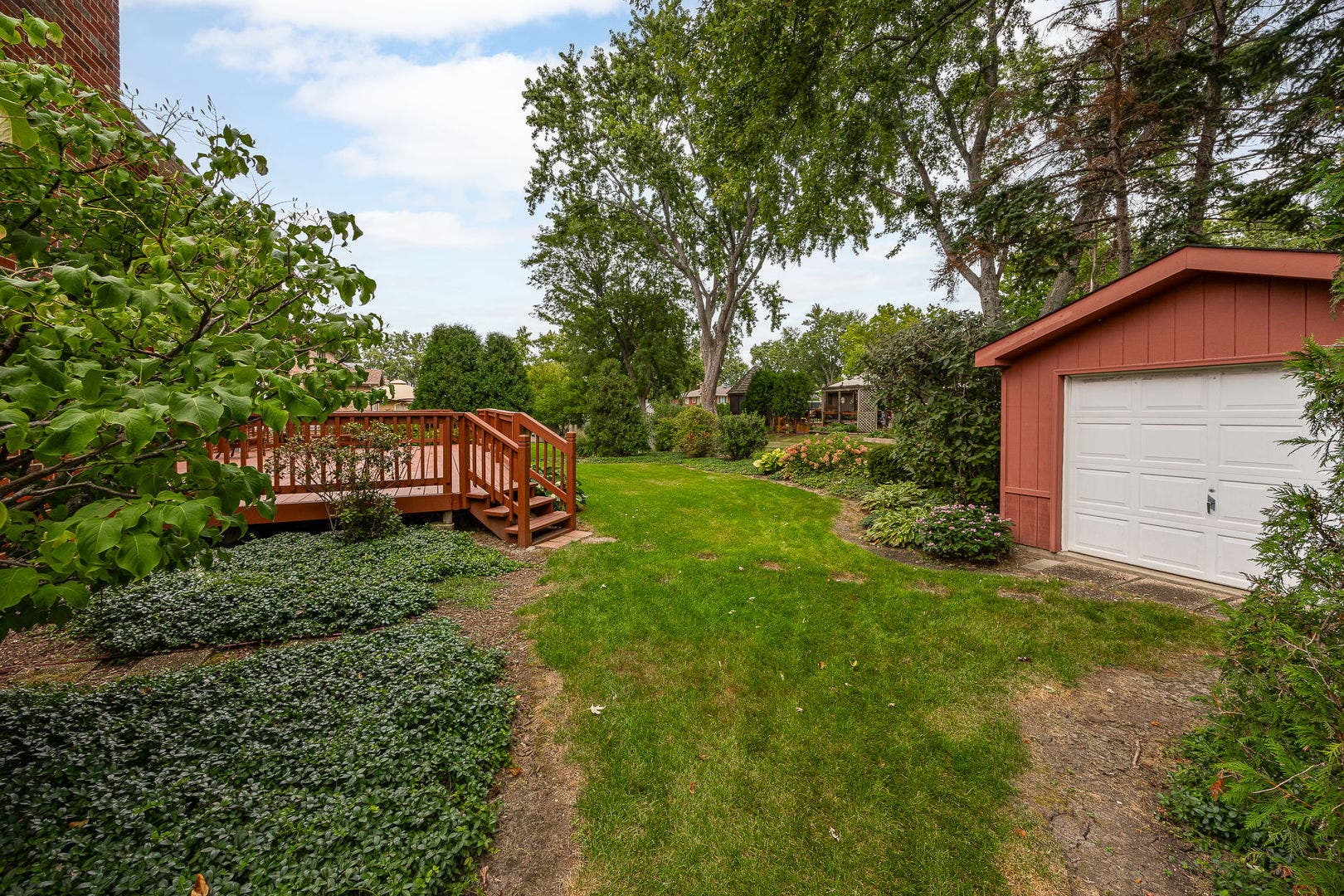3925 Biltmore Road, Downers Grove, IL 60515 3925 Biltmore Road, Downers Grove, IL 60515