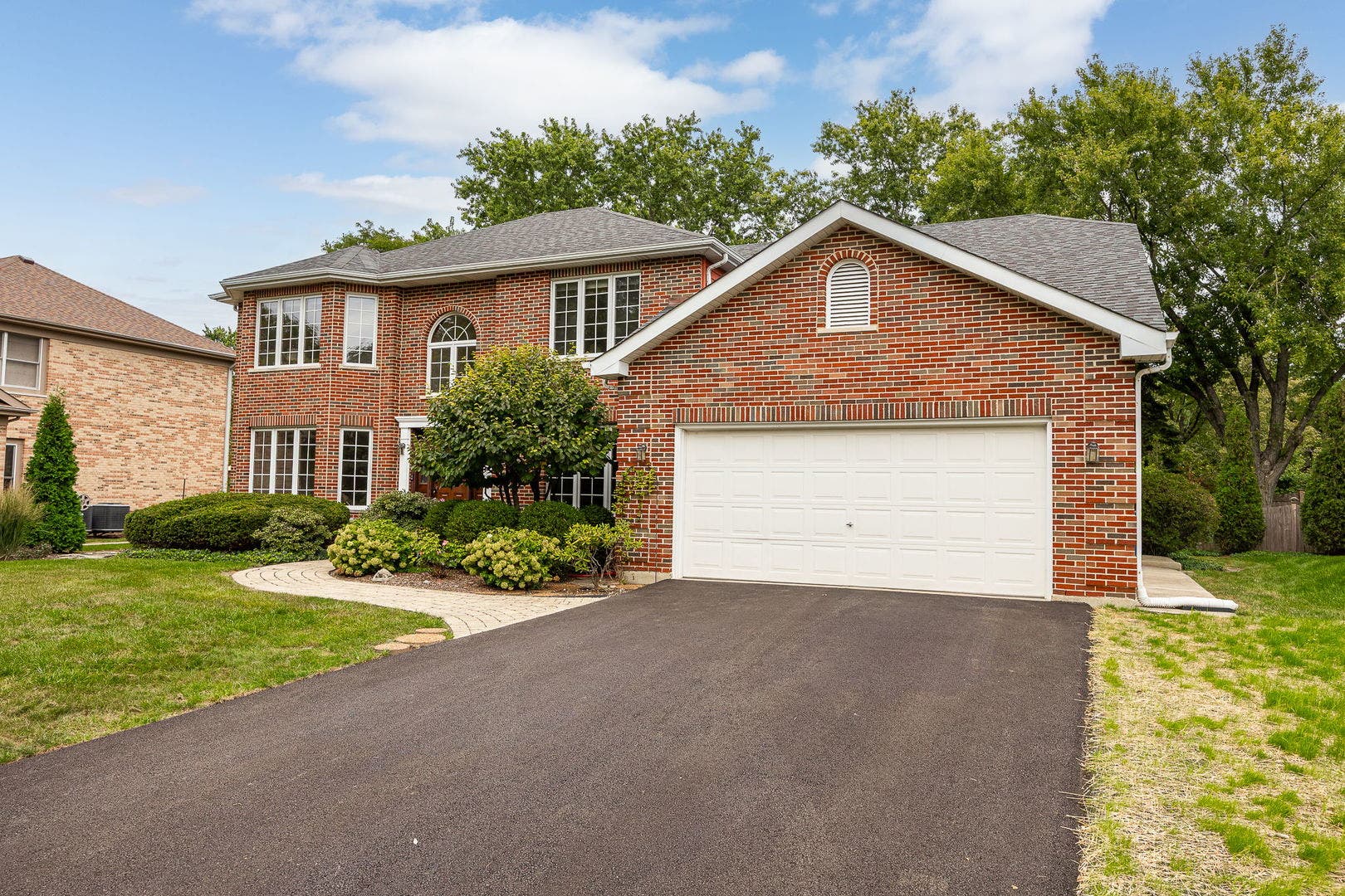 3925 Biltmore Road, Downers Grove, IL 60515 3925 Biltmore Road, Downers Grove, IL 60515