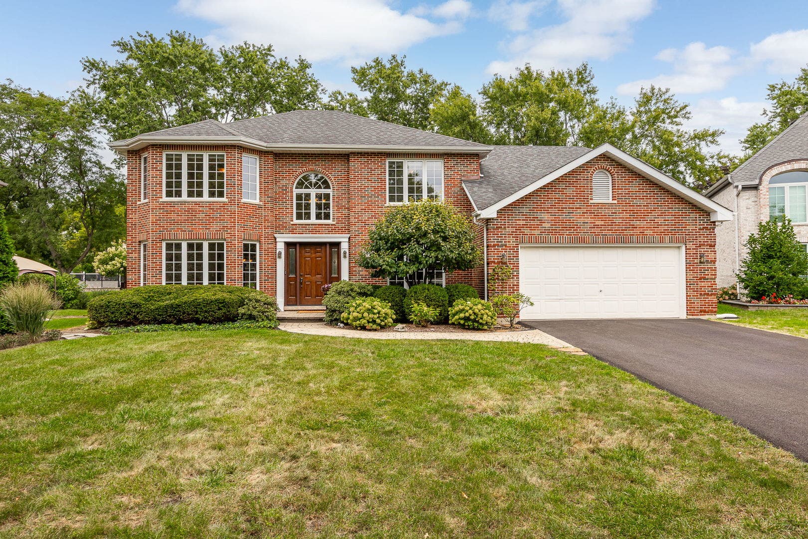 3925 Biltmore Road, Downers Grove, IL 60515 3925 Biltmore Road, Downers Grove, IL 60515