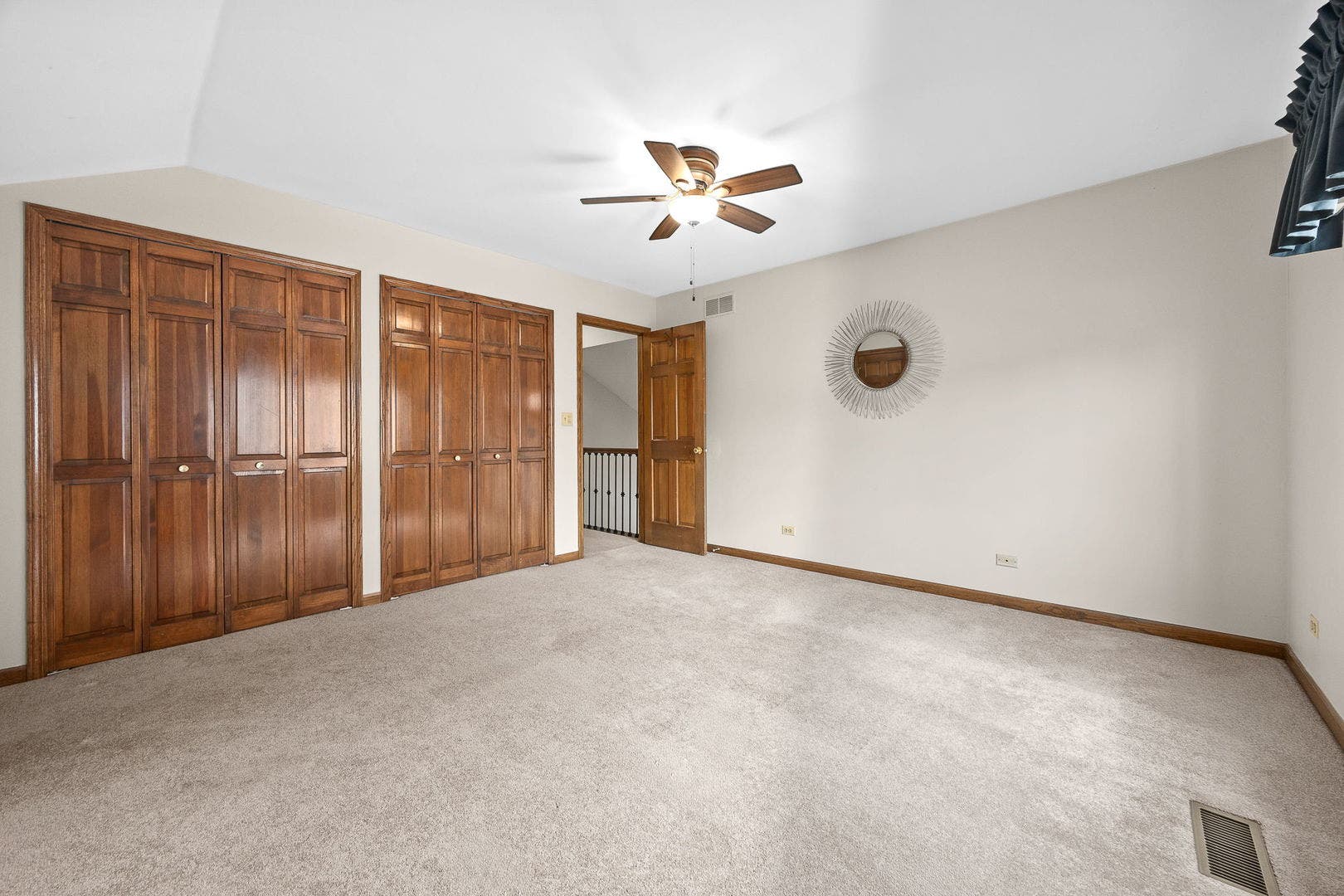 3925 Biltmore Road, Downers Grove, IL 60515 3925 Biltmore Road, Downers Grove, IL 60515