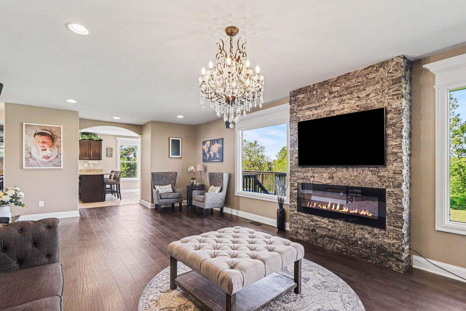 8940 Doubletree Drive N, Crown Point, IN 46307