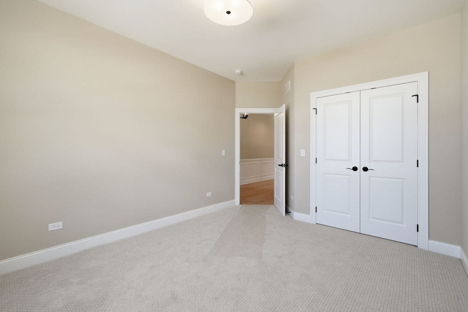 16590 Kayla Drive, Lemont, IL 60439 16590 Kayla Drive, Lemont, IL 60439