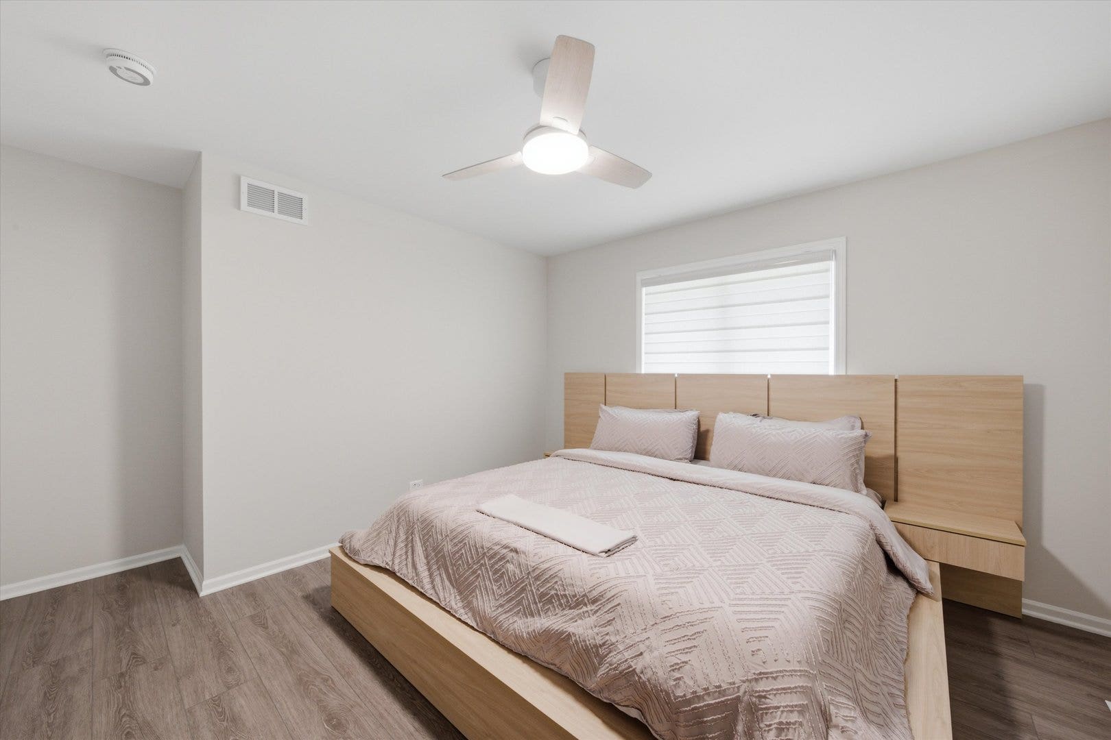 7618 W 157th Street, Orland Park, IL 60462