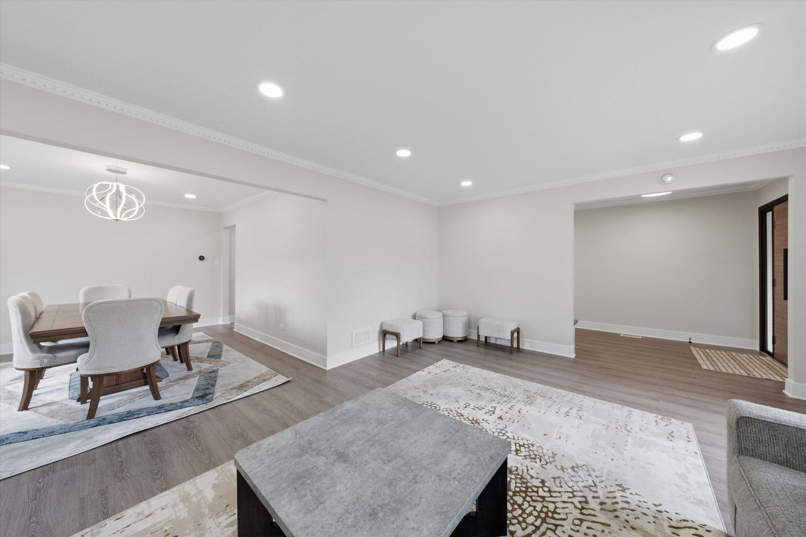 7618 W 157th Street, Orland Park, IL 60462