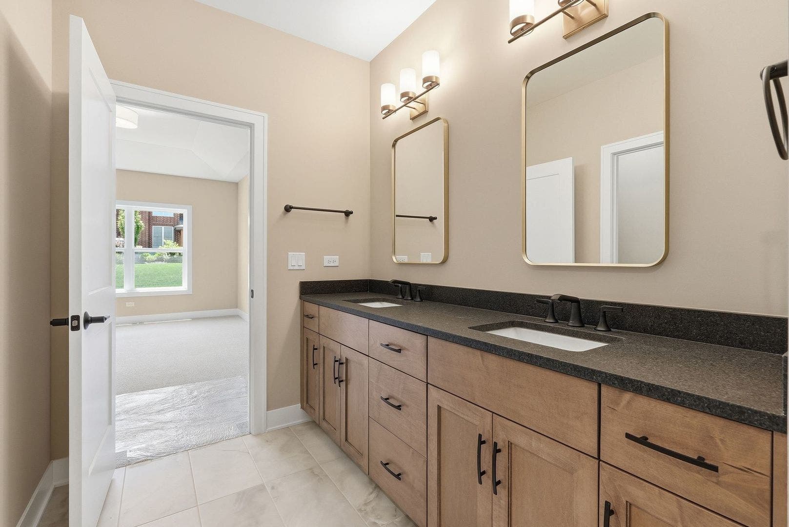 16580 Kayla Drive, Lemont, IL 60439 16580 Kayla Drive, Lemont, IL 60439