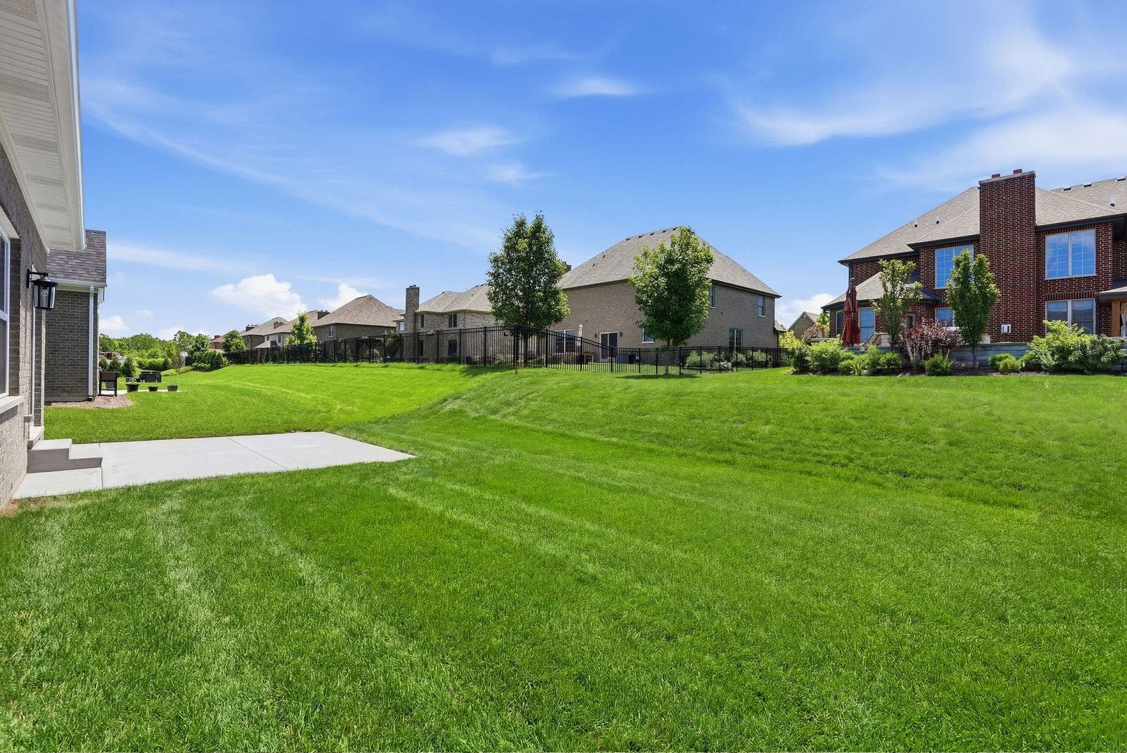 16580 Kayla Drive, Lemont, IL 60439 16580 Kayla Drive, Lemont, IL 60439