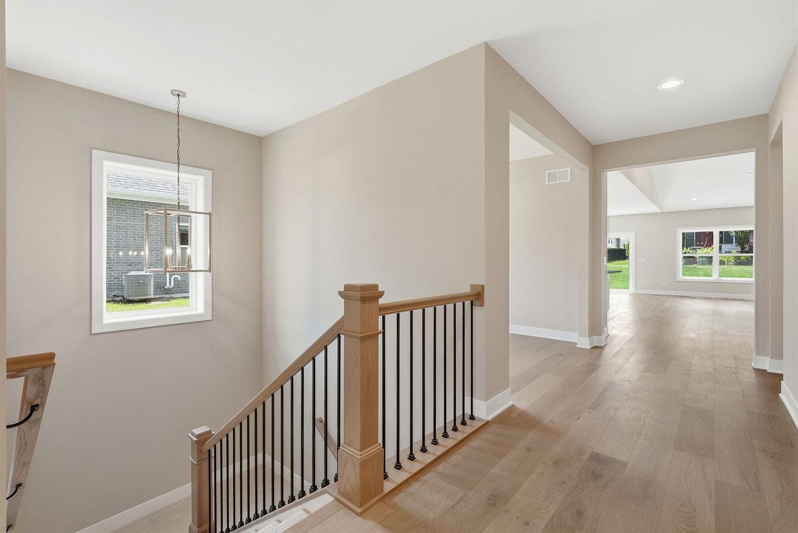 16580 Kayla Drive, Lemont, IL 60439 16580 Kayla Drive, Lemont, IL 60439