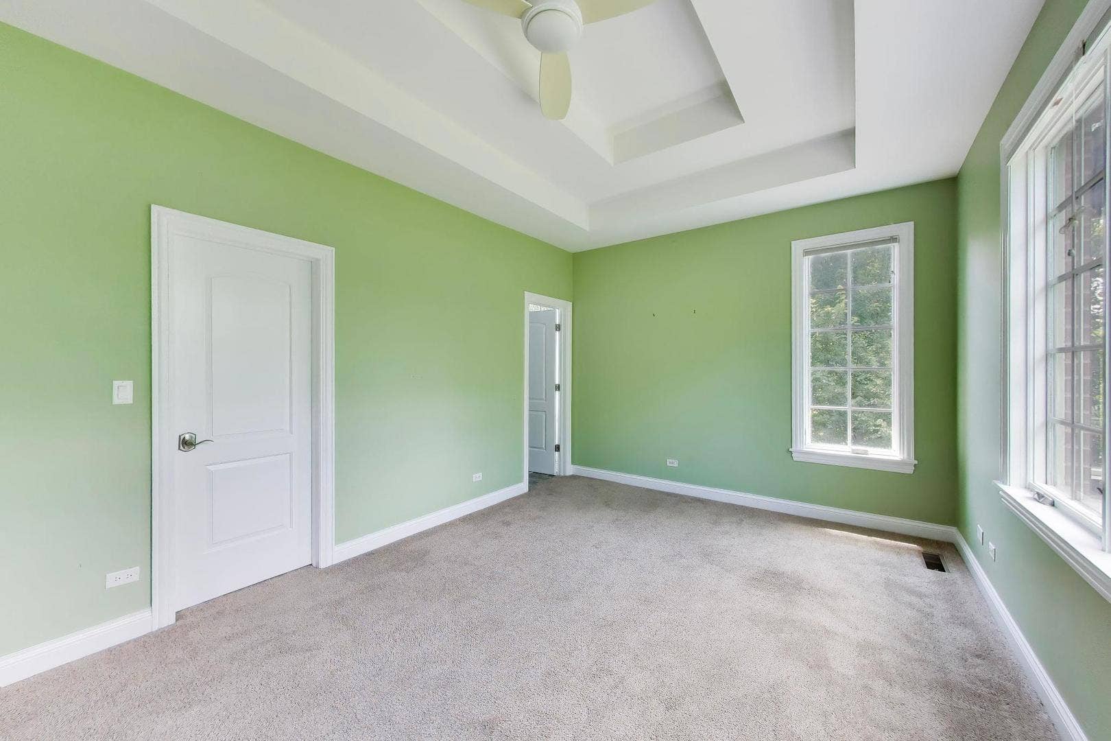 73 Locust Road, Winnetka, IL 60093