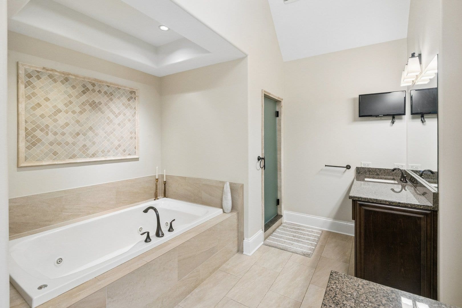 7817 W Emma Court, Orland Park, IL 60462 7817 W Emma Court, Orland Park, IL 60462