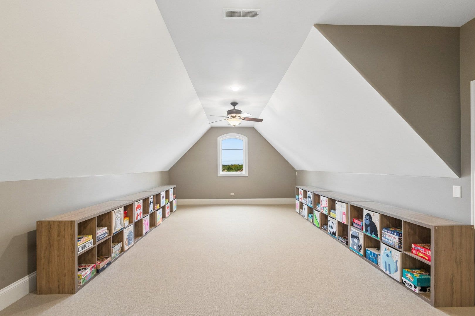 7817 W Emma Court, Orland Park, IL 60462 7817 W Emma Court, Orland Park, IL 60462