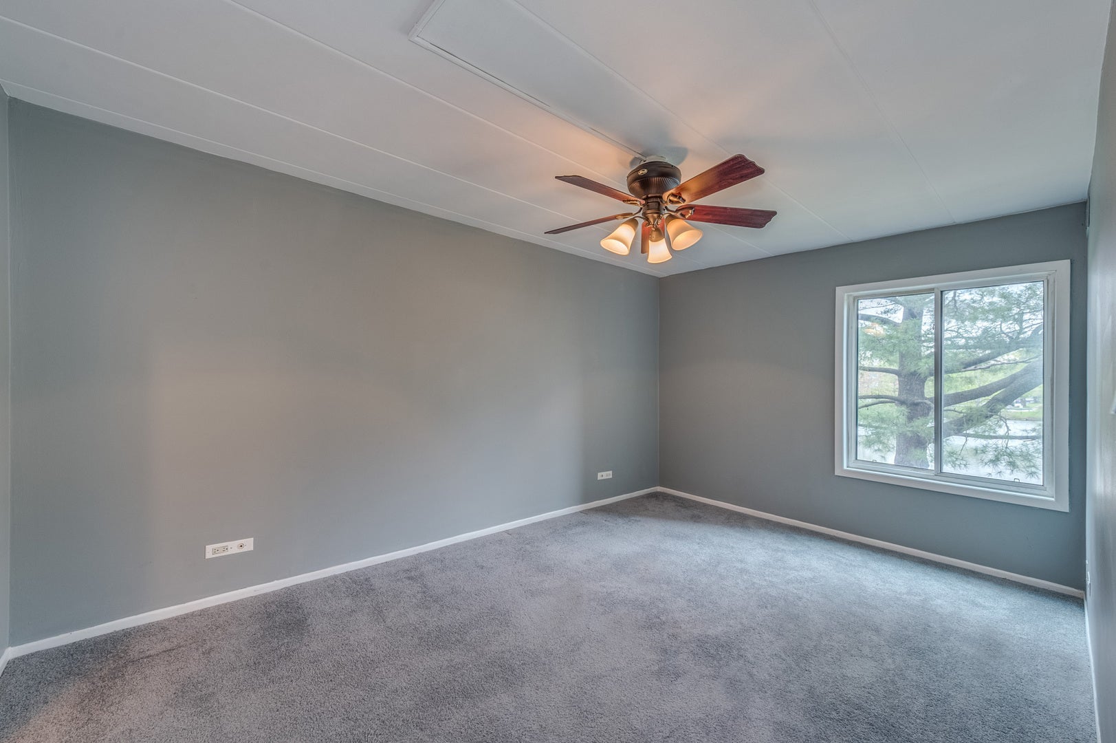 7505 175th Street, #122, Tinley Park, IL 60477