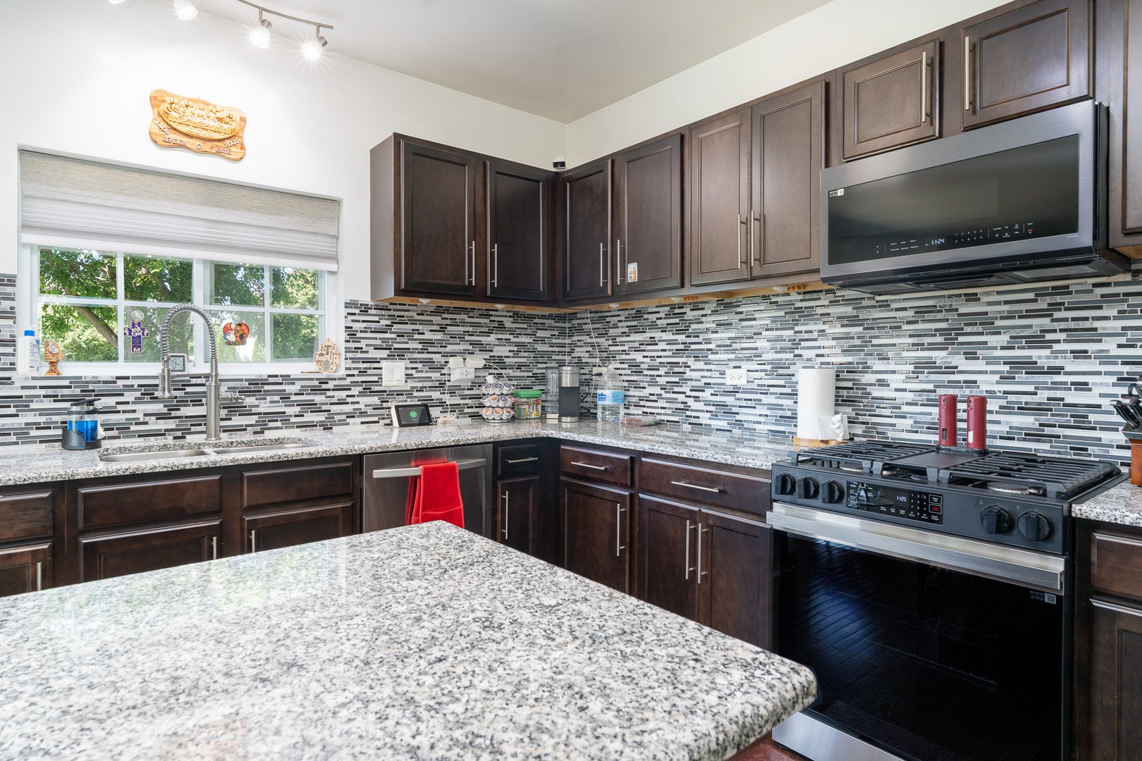 7108 Carbuck Court, Joliet, IL 60431 7108 Carbuck Court, Joliet, IL 60431