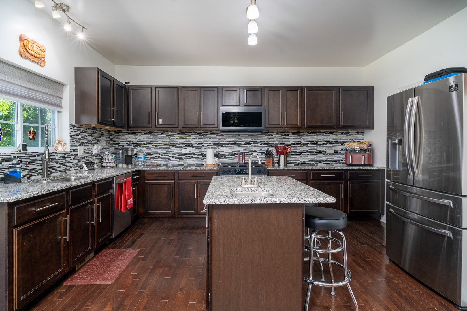 7108 Carbuck Court, Joliet, IL 60431 7108 Carbuck Court, Joliet, IL 60431
