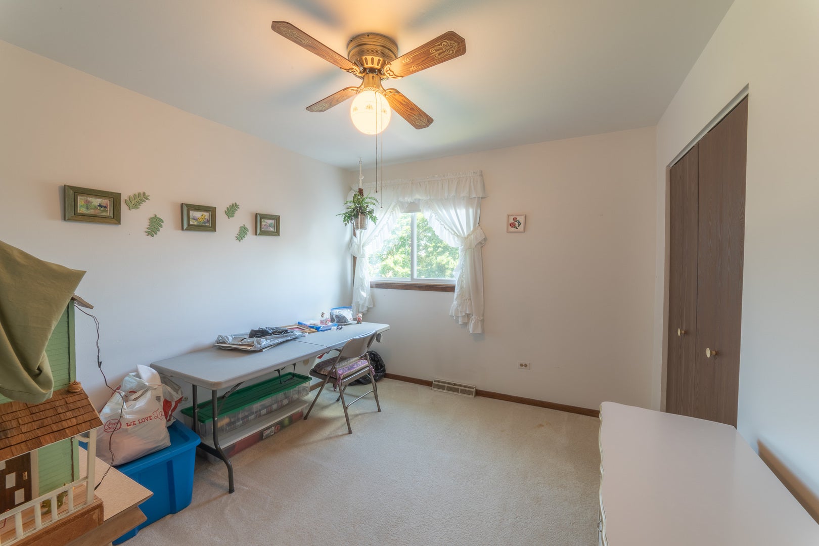8543 163RD Street, Tinley Park, IL 60487 8543 163RD Street, Tinley Park, IL 60487