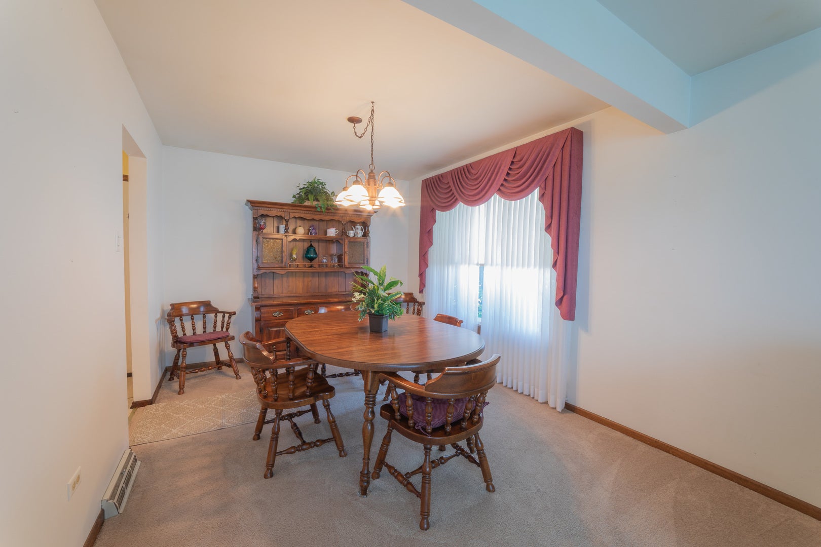8543 163RD Street, Tinley Park, IL 60487 8543 163RD Street, Tinley Park, IL 60487