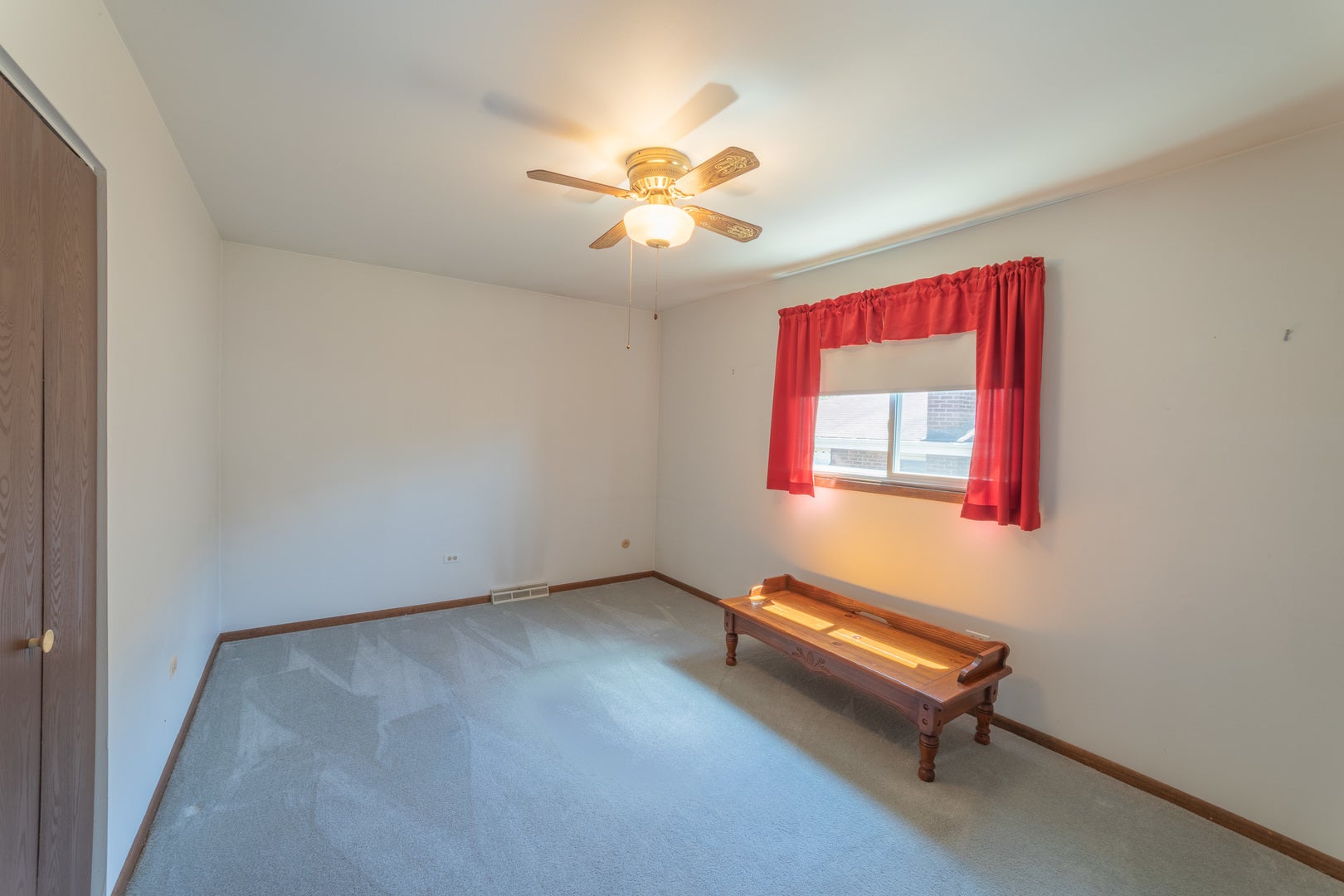 8543 163RD Street, Tinley Park, IL 60487 8543 163RD Street, Tinley Park, IL 60487