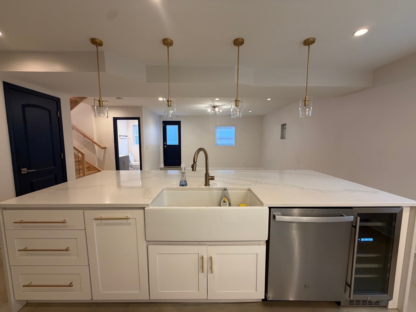 4532 Pershing Avenue, Downers Grove, IL 60515 4532 Pershing Avenue, Downers Grove, IL 60515
