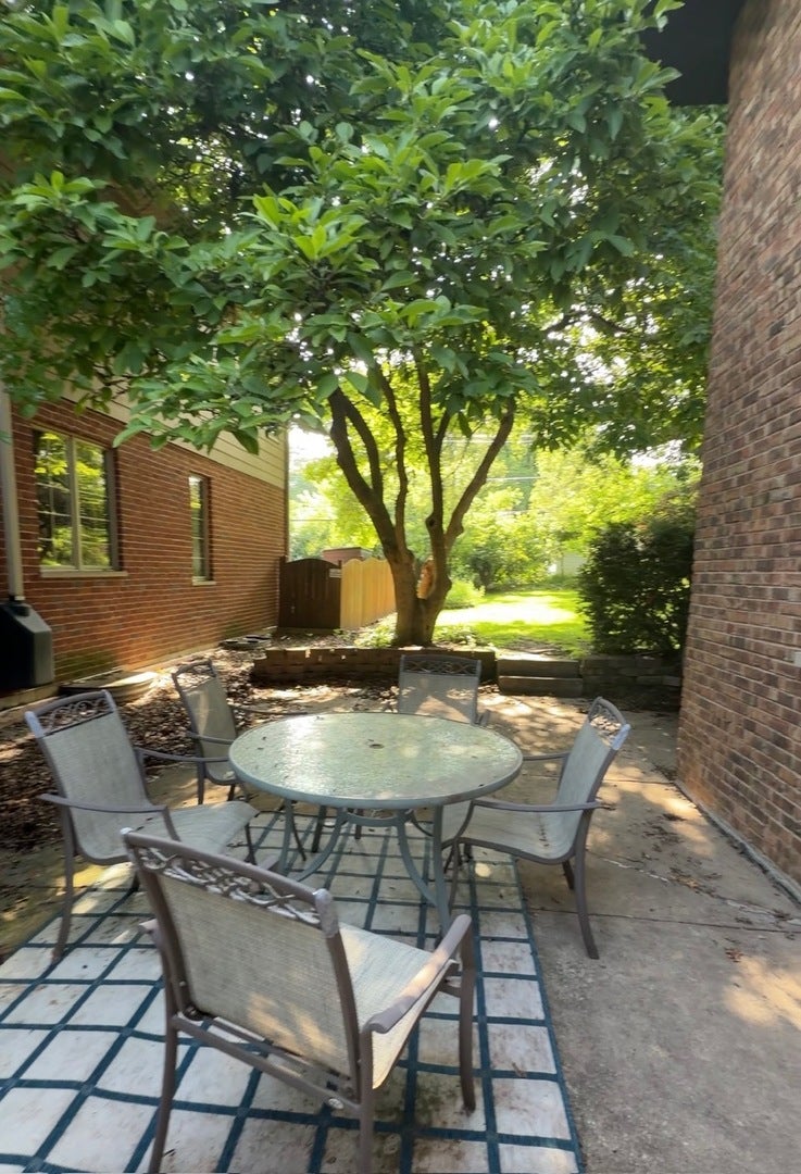 4532 Pershing Avenue, Downers Grove, IL 60515 4532 Pershing Avenue, Downers Grove, IL 60515