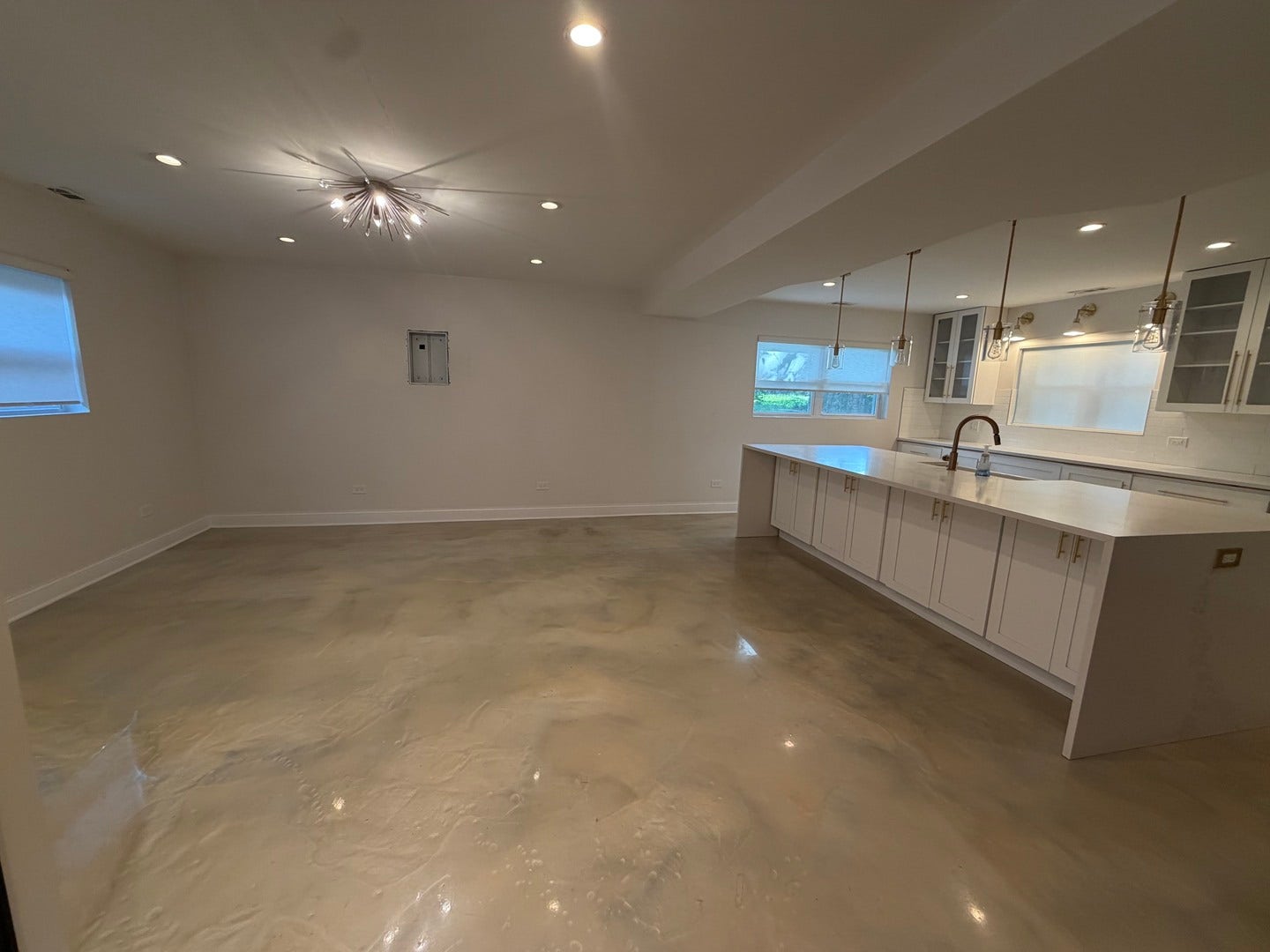 4532 Pershing Avenue, Downers Grove, IL 60515 4532 Pershing Avenue, Downers Grove, IL 60515