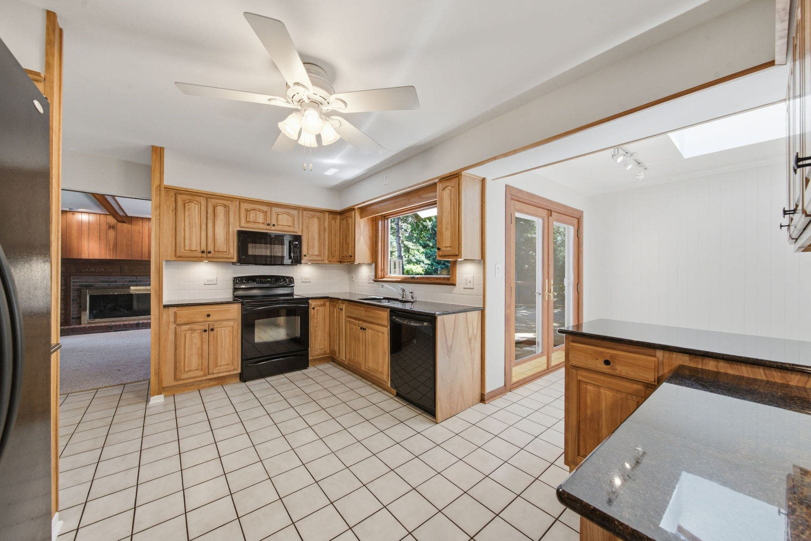 1065 Barneswood Drive, Downers Grove, IL 60515