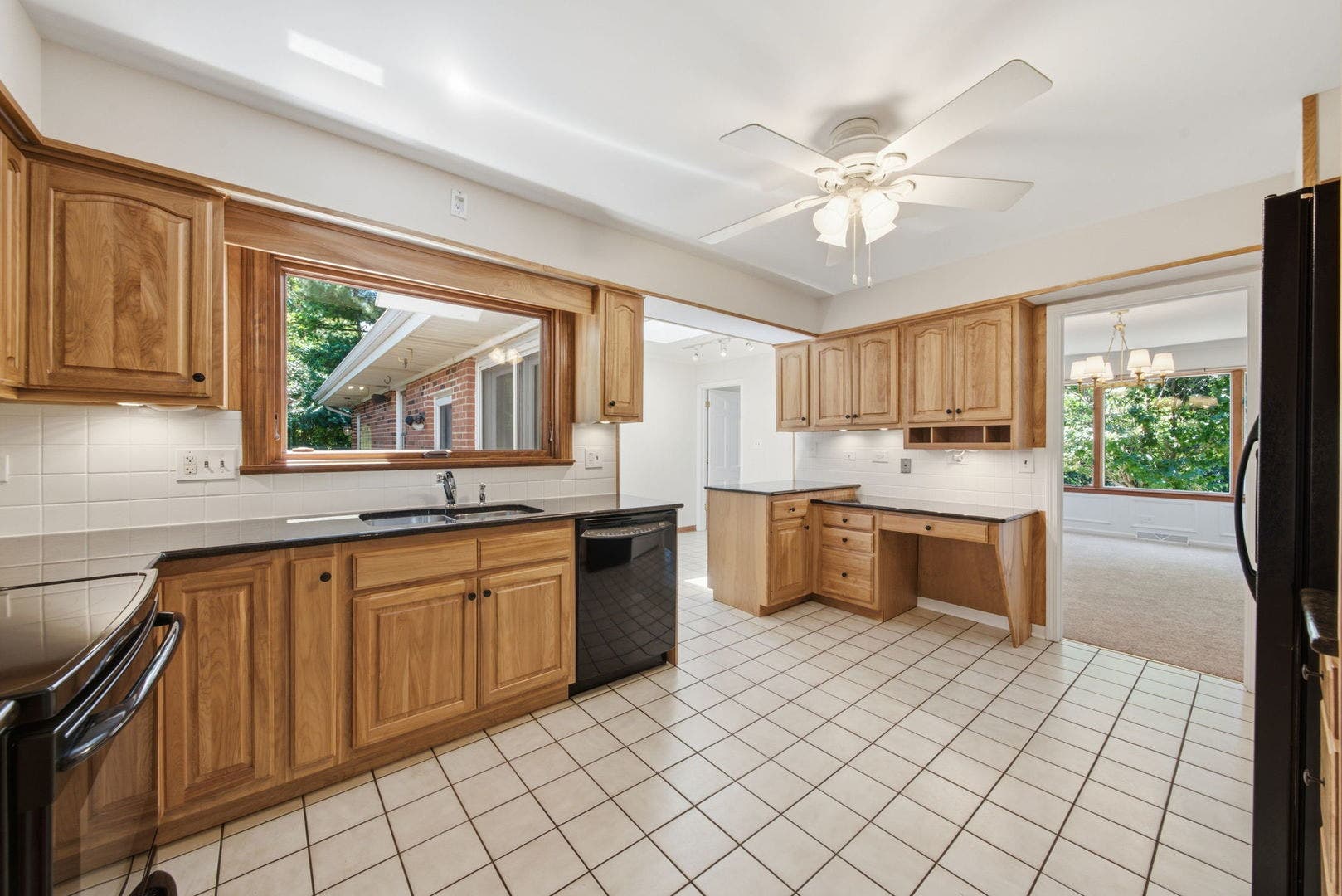 1065 Barneswood Drive, Downers Grove, IL 60515