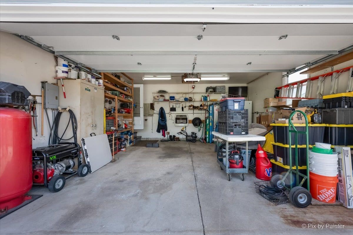 37W150 Olwin Drive, Elgin, IL 60124 37W150 Olwin Drive, Elgin, IL 60124