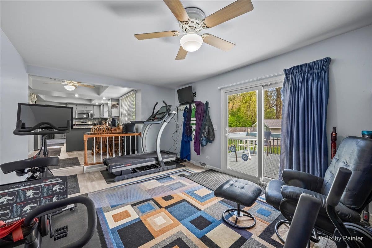 37W150 Olwin Drive, Elgin, IL 60124 37W150 Olwin Drive, Elgin, IL 60124