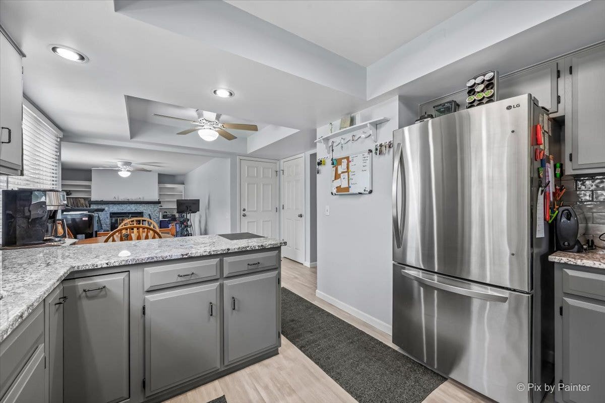 37W150 Olwin Drive, Elgin, IL 60124 37W150 Olwin Drive, Elgin, IL 60124