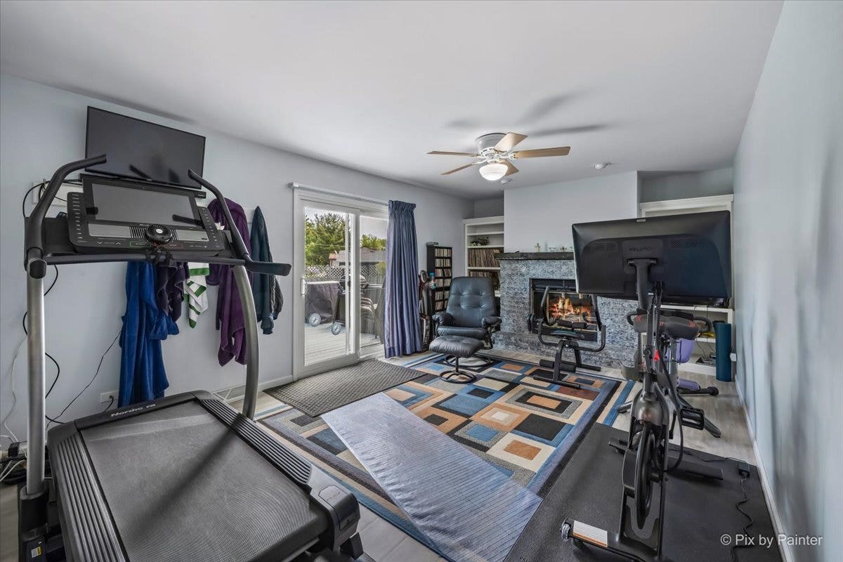 37W150 Olwin Drive, Elgin, IL 60124 37W150 Olwin Drive, Elgin, IL 60124