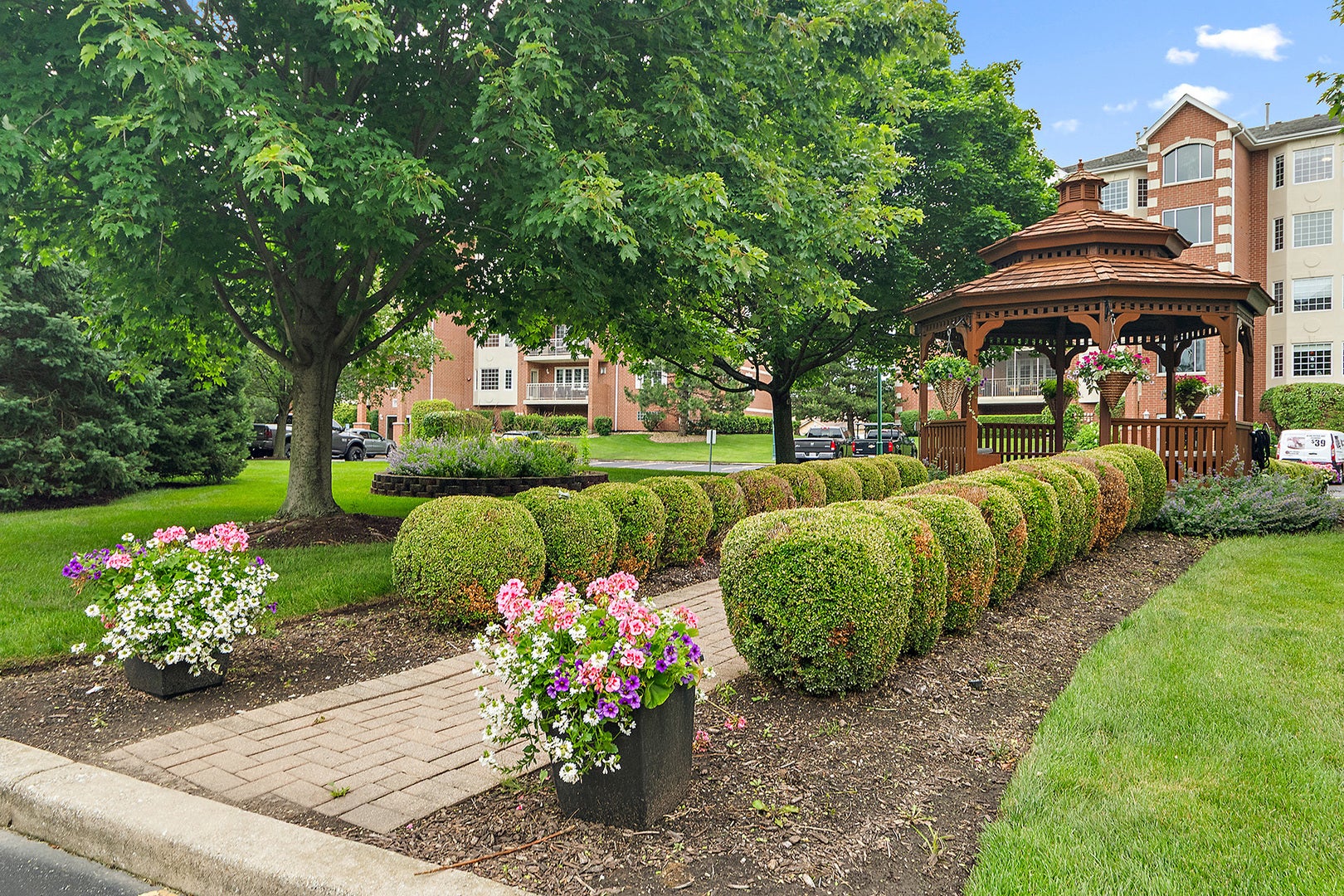 7920 Trinity Circle, #3SE, Tinley Park, IL 60487 7920 Trinity Circle, #3SE, Tinley Park, IL 60487