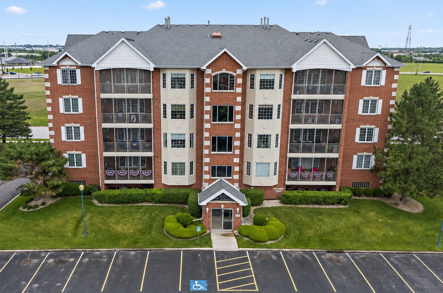 7920 Trinity Circle, #3SE, Tinley Park, IL 60487 7920 Trinity Circle, #3SE, Tinley Park, IL 60487