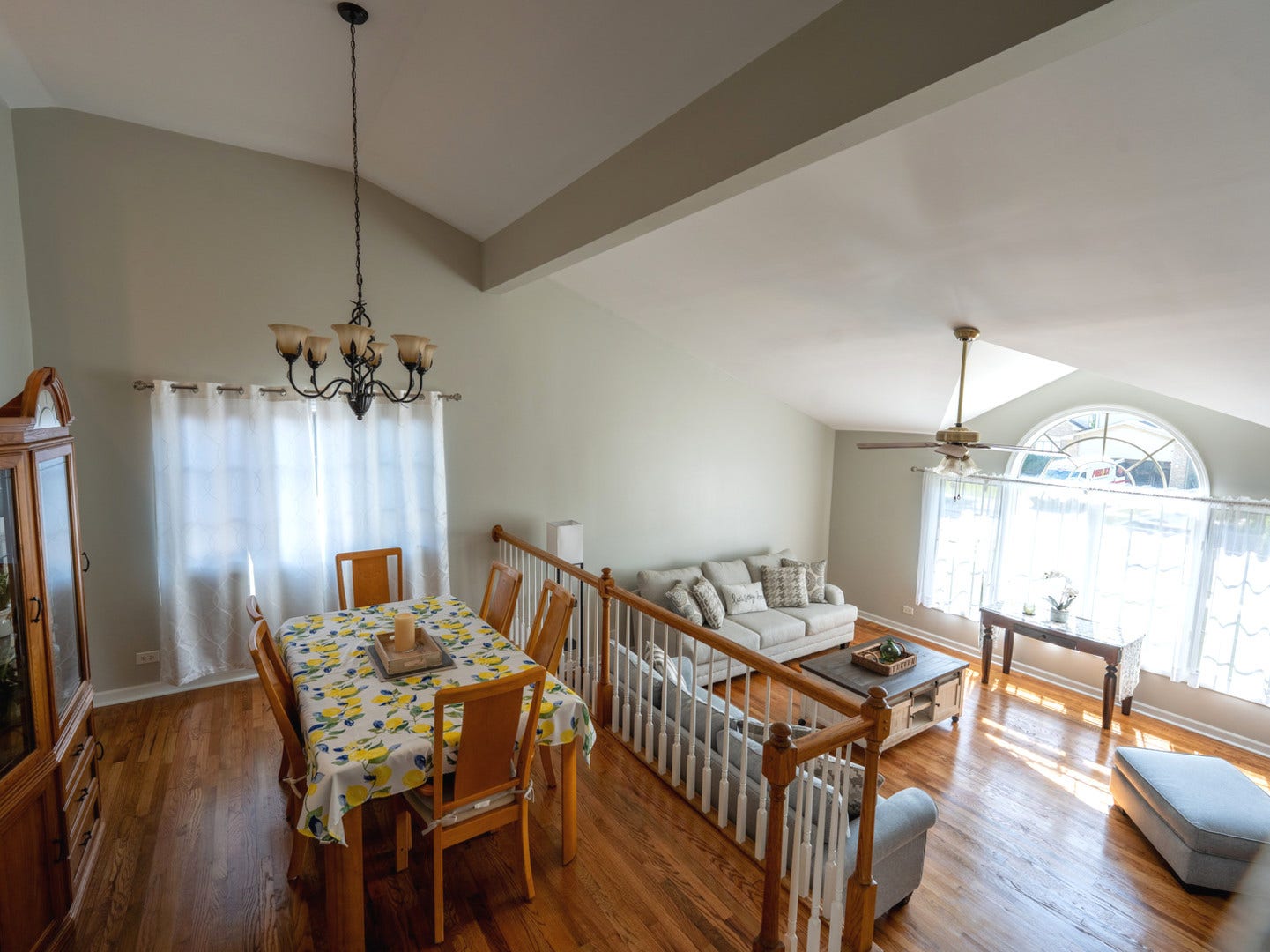 17011 Danielle Court, Oak Forest, IL 60452