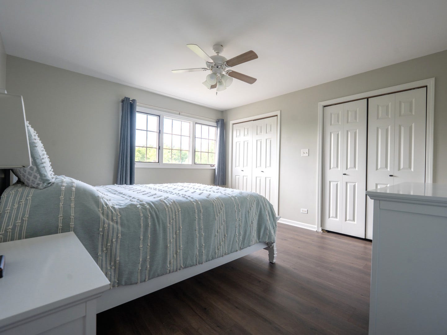 17011 Danielle Court, Oak Forest, IL 60452