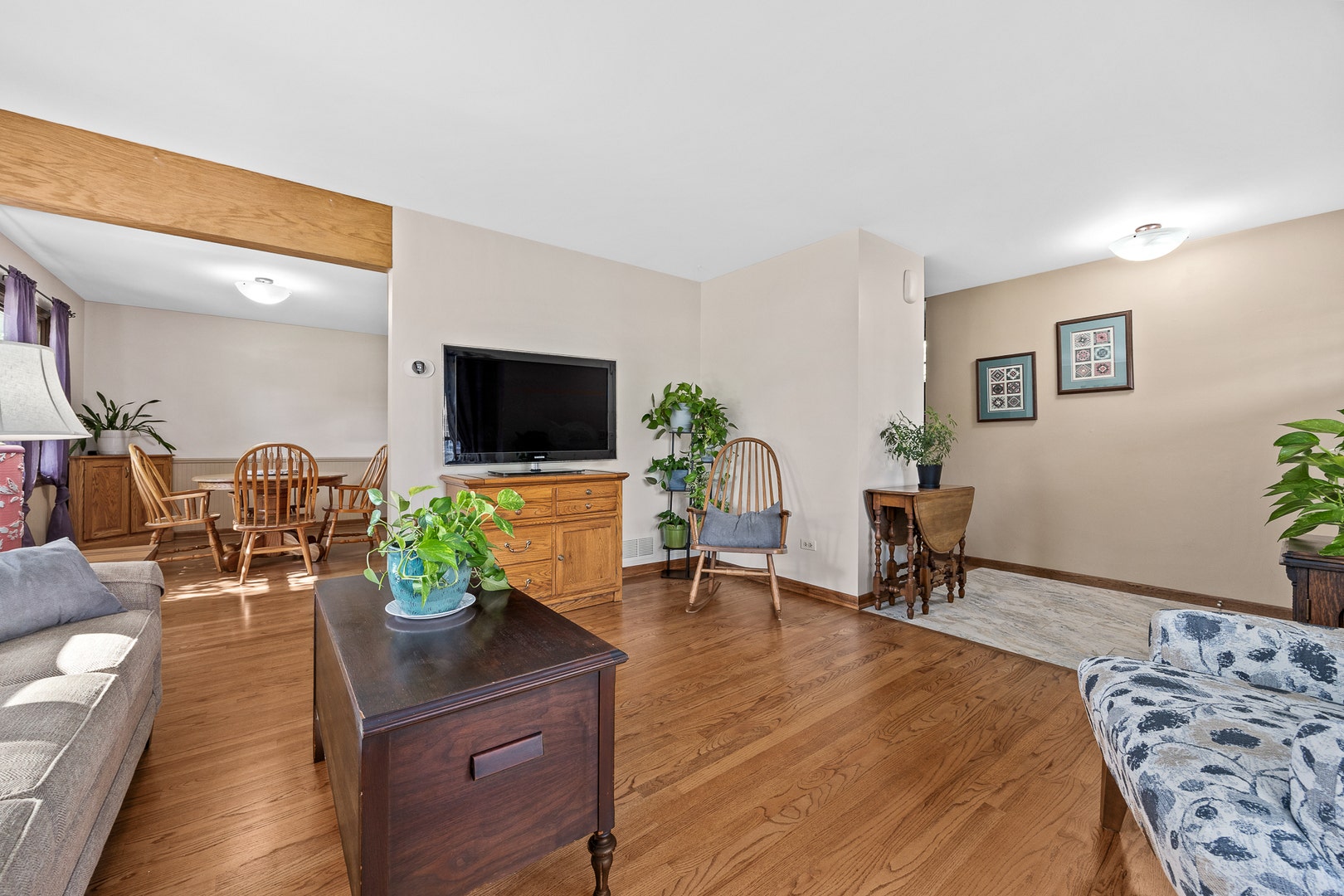 4600 Roslyn Road, Downers Grove, IL 60515 4600 Roslyn Road, Downers Grove, IL 60515