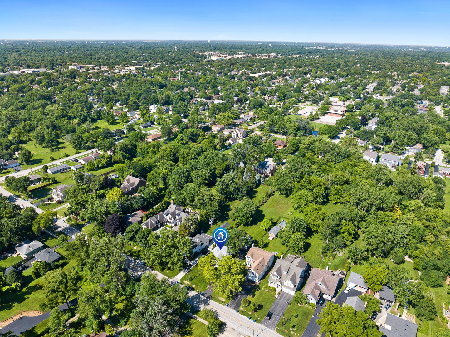 4600 Roslyn Road, Downers Grove, IL 60515 4600 Roslyn Road, Downers Grove, IL 60515